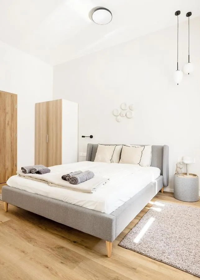 Natural Harmony Apartment Budapest 0*,